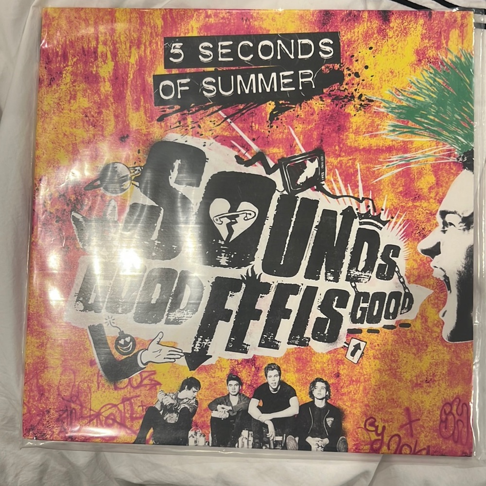 Sounds good feels good album vinyl by 5 seconds of summer